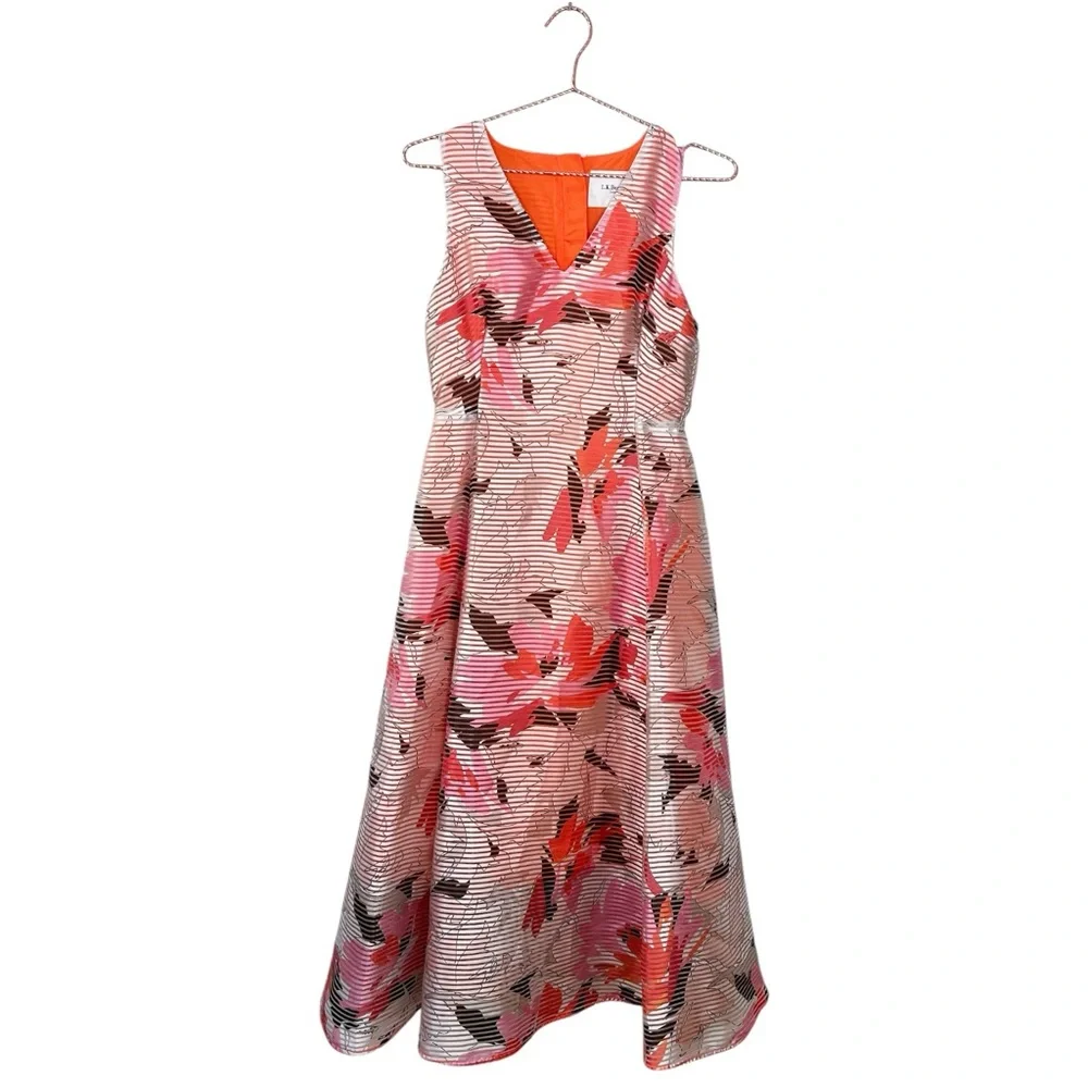LK Bennett Prula Graphic Floral Midi Dress - Picture 2 of 9